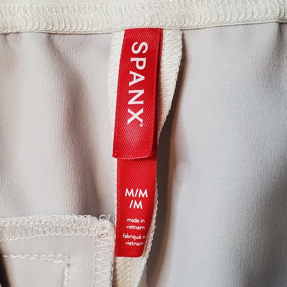 Spanx Women's Size M NWT Carefree Opacity Crepe Trousers Ivory White 20910 - Picture 6 of 9